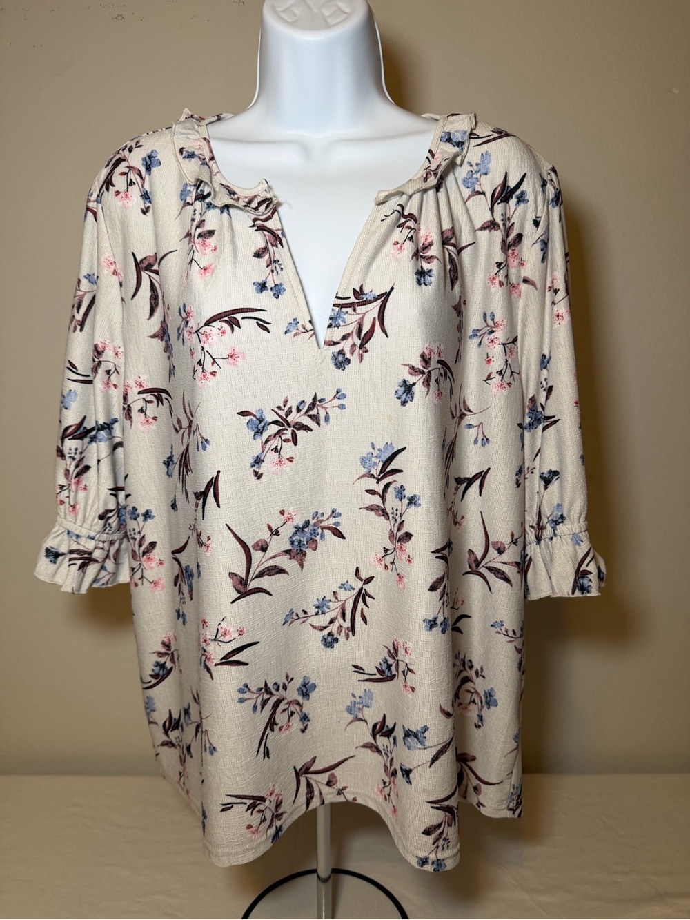 MELLODAY White Floral V-Neck Ruffle Blouse with Blue and Pink Accents